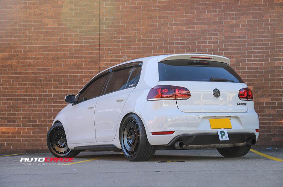 VOLKSWAGEN GOLF CCV MATTE BLACK TINTED FACE